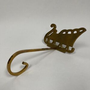 Brass Santa Sleigh Christmas Stocking Holder Hanger Mantel Hook